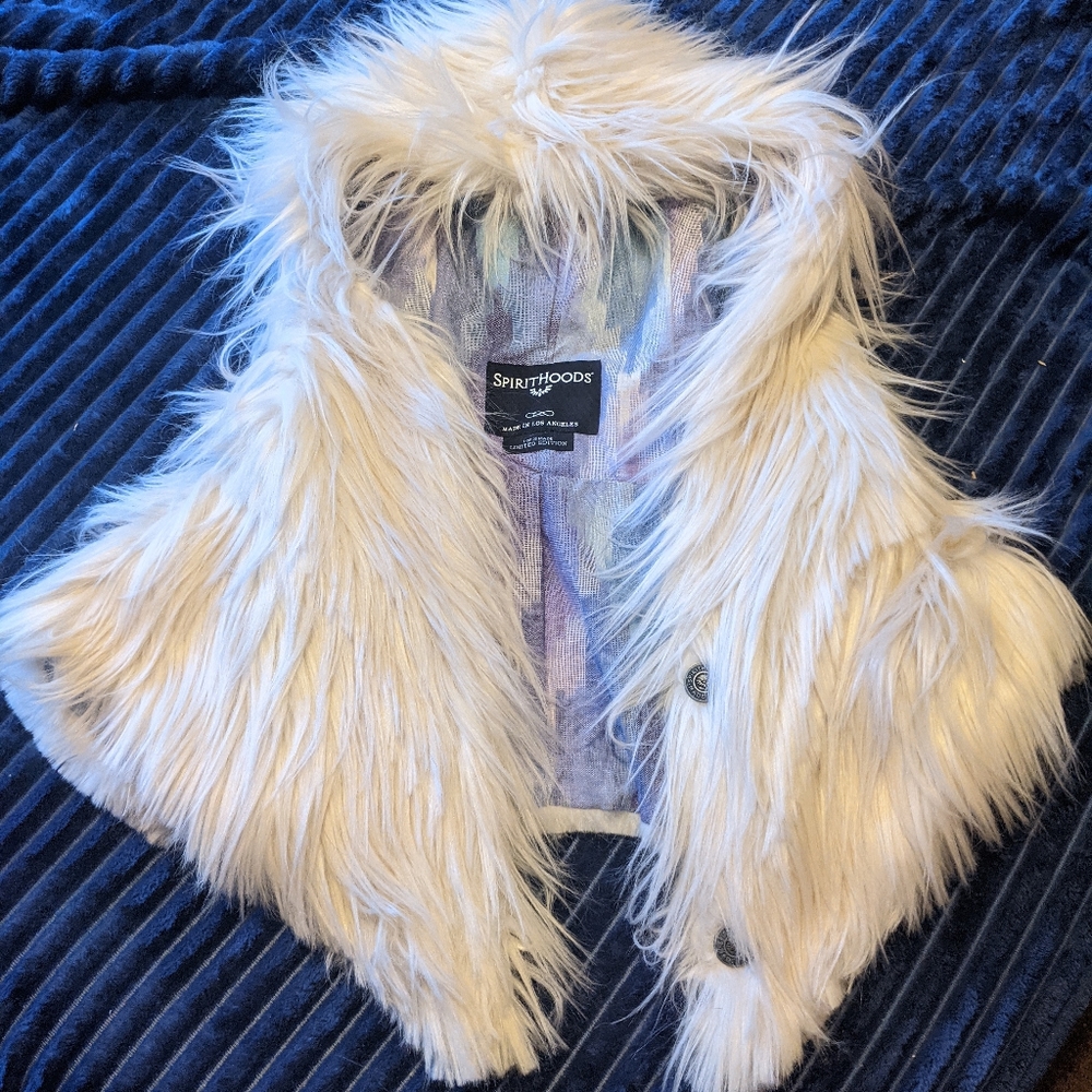 Spirithoods LE Arctic Owl Shawl